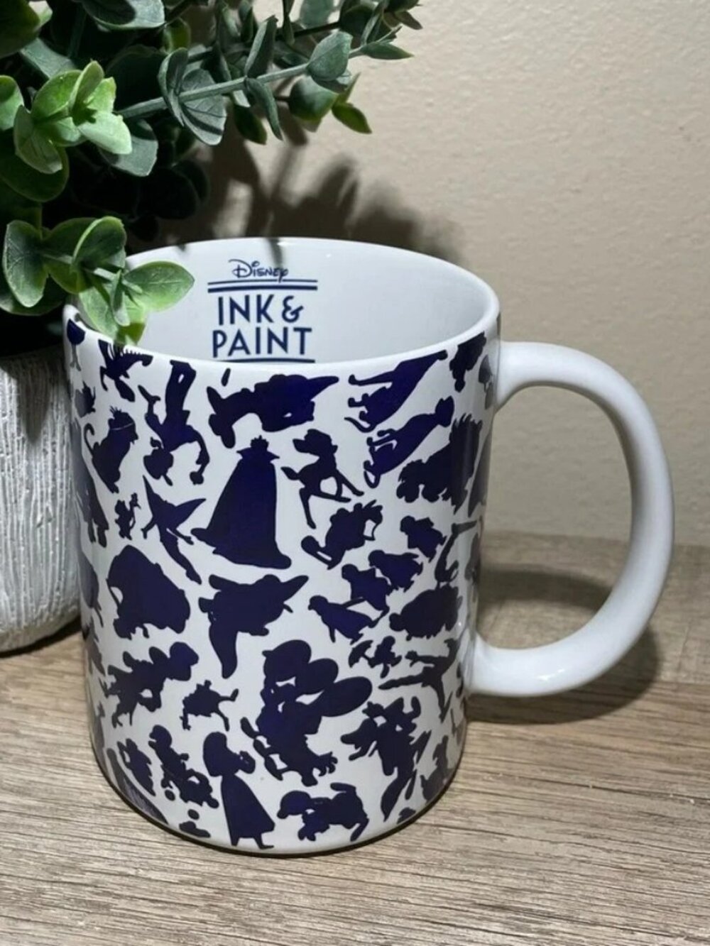 Disney Ink & Paint Color Changing Mug NEW